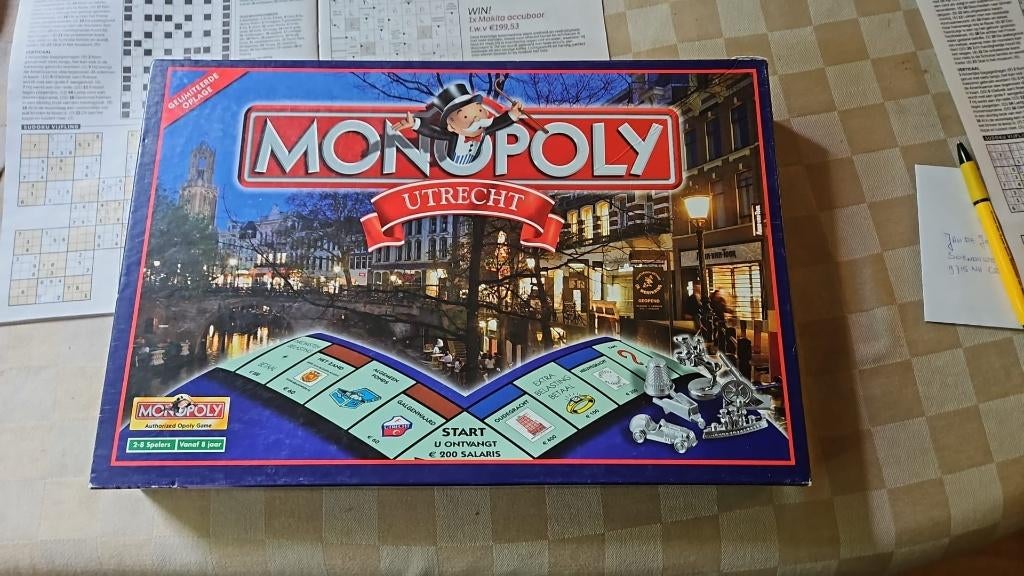 bordspel zgan Monopoly Utrecht Monopolie 1e editie, Hobby en Vrije tijd, Gezelschapsspellen | Bordspellen, Zo goed als nieuw, Een of twee spelers
