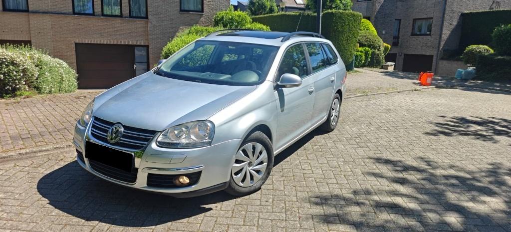 @ Vw Golf Break 1.6 172 Km 2008 Airco CT BLANCO LEZ 2030 @, Auto's, Voorwielaandrijving, 75 kW, Stof, Zwart