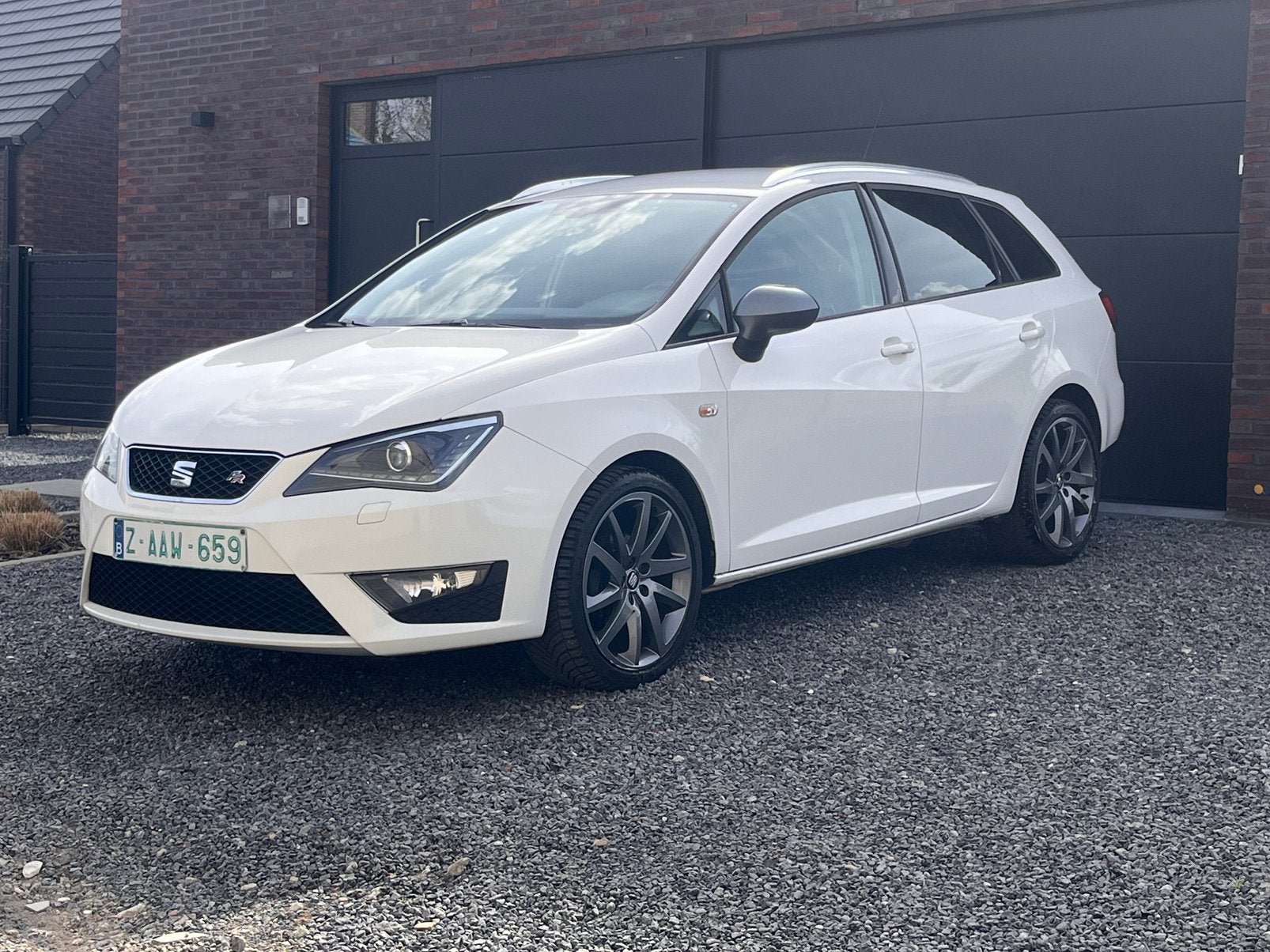 Seat Ibiza FR 1.2 benzine automaat, Navigatie, Bluetooth, Autos, Euro 5, Entreprise, Ibiza, 5 portes