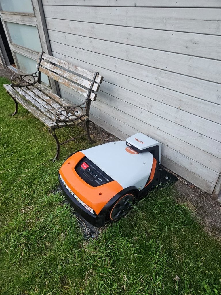 Stihl iMow 5 robotgrasmaaier, Tuin en Terras, Robotmaaiers, Gebruikt, Meer dan 25 cm, Met regensensor, Bestuurbaar via app, Ophalen