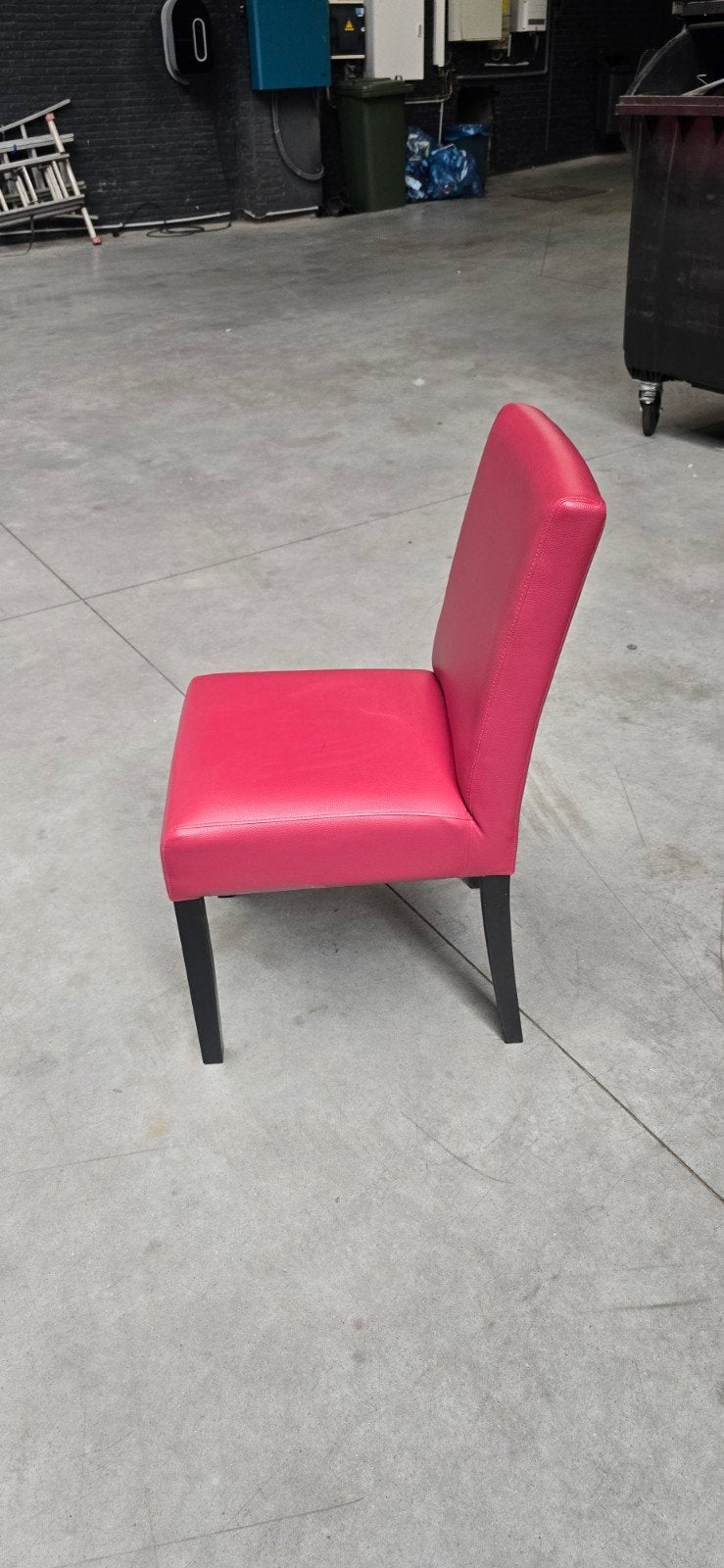 16 chaise en bon état, Maison & Meubles, Chaises, Enlèvement ou Envoi