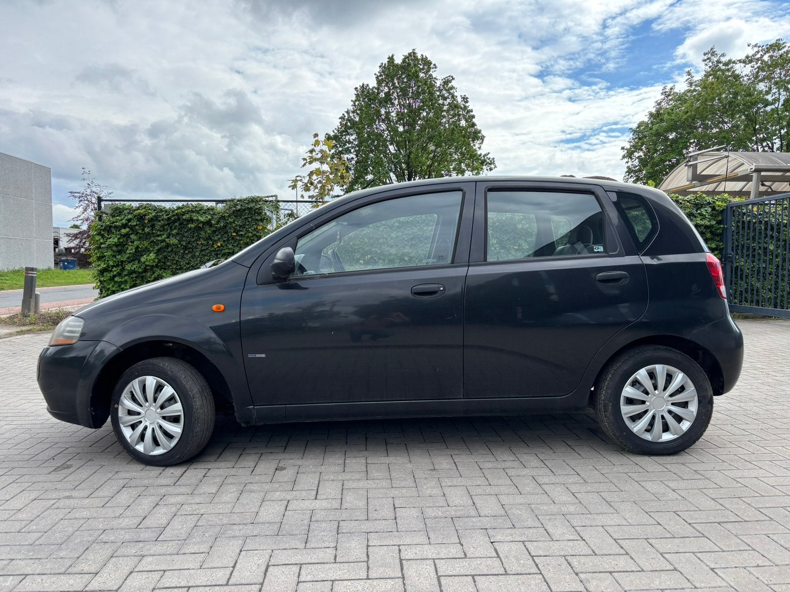 Daewoo Kalos 1.2iBenzine/2006/145.000Km/Airco/Gekeurd*1.649€, Auto's, https://public.car-pass.be/vhr/d08cb960-77c3-427b-88f8-4f5d5b80228d