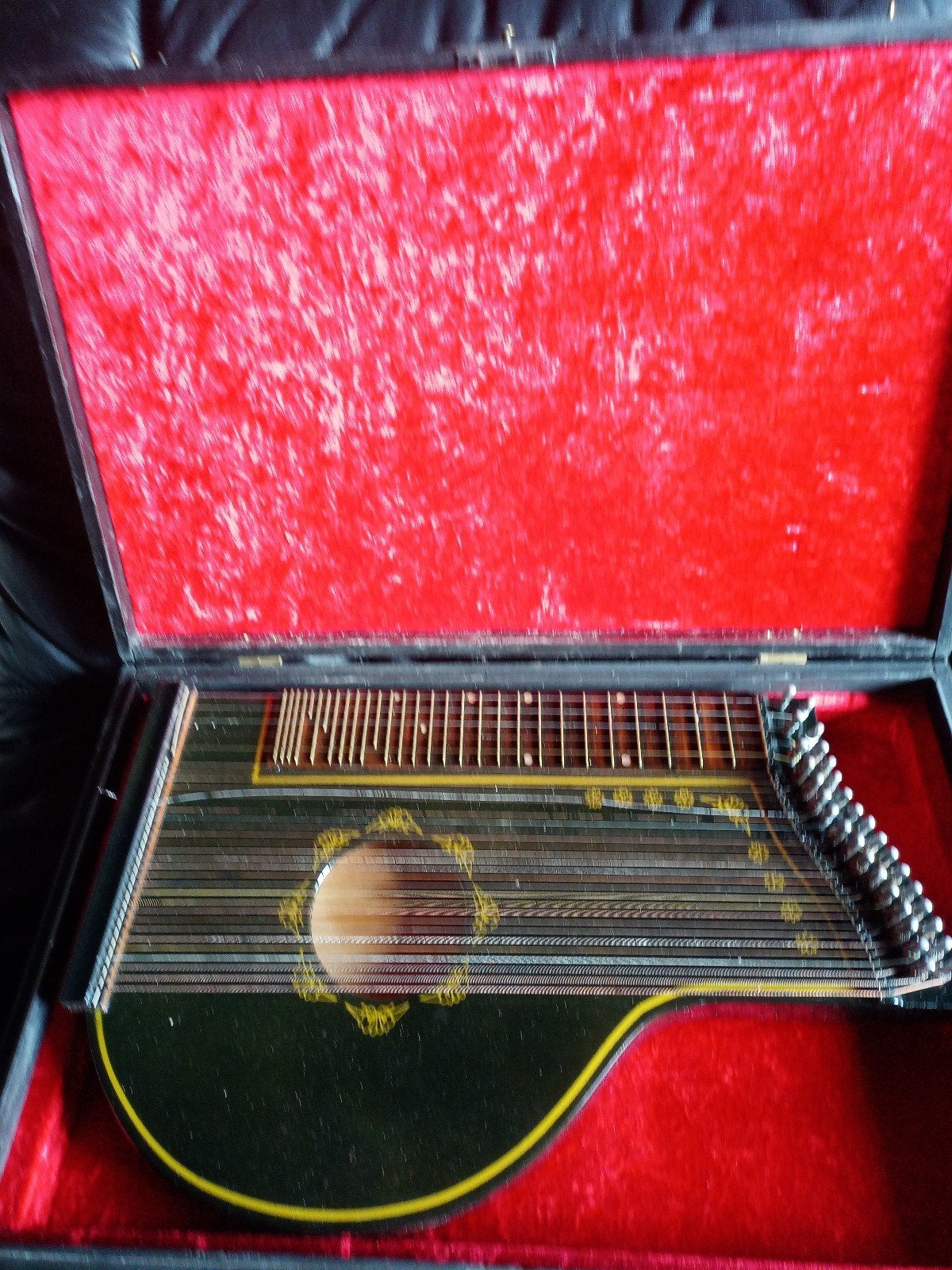 kleine citer, Musique & Instruments, Enlèvement