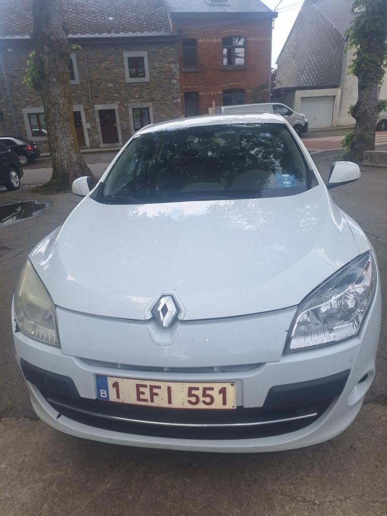 Renault megane 15dci 2011 330000km roule impecable 160chv ca, Auto's, Particulier, Te koop
