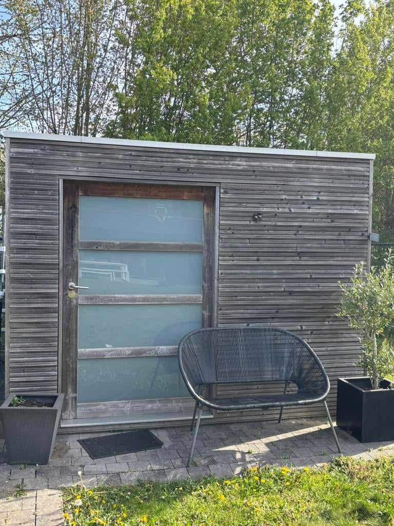 Tuinhuis, Ophalen, Tuinhuis, 1 raam, 250 tot 300 cm