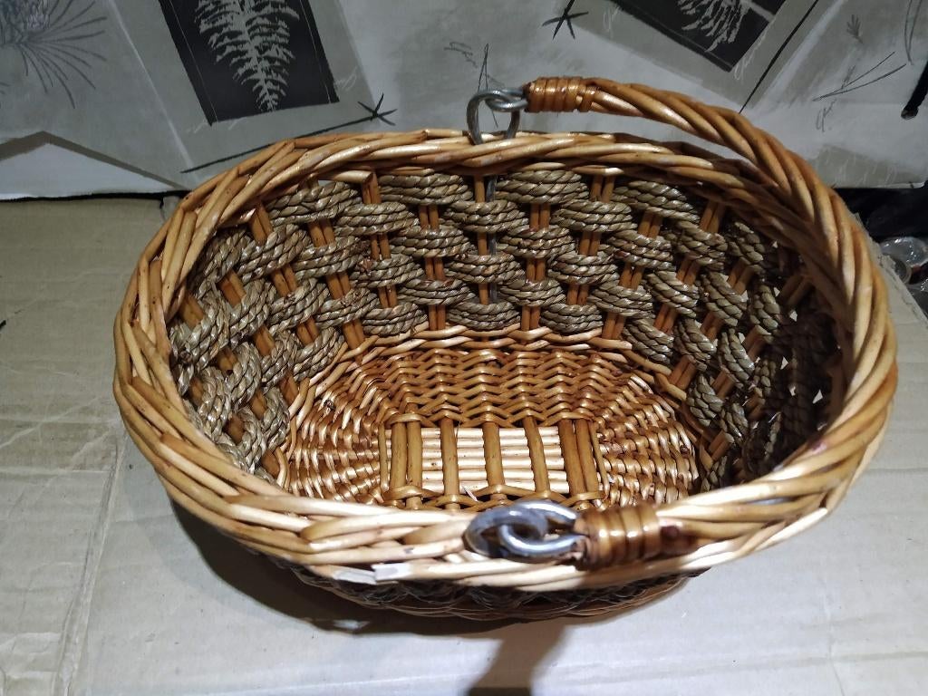 mooi sterk nieuw sierkorfje met beweegbaar handvat, 24x20cm, Huis en Inrichting, Woonaccessoires | Schalen en Manden, Ophalen of Verzenden