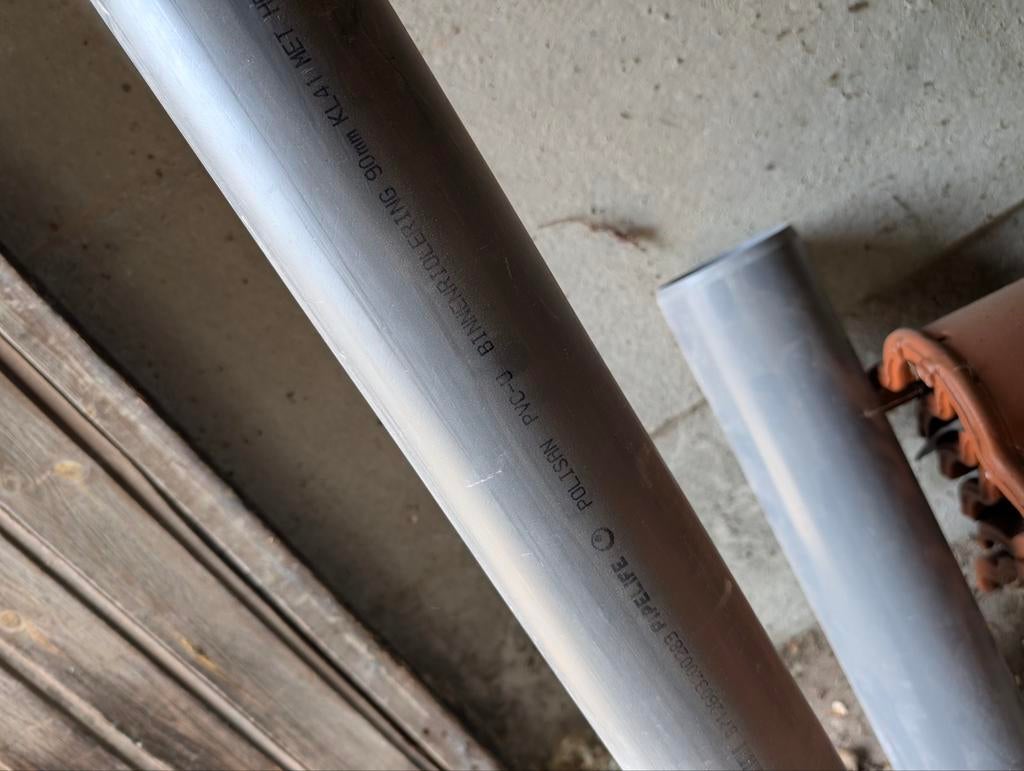 Tuyau d'égout intérieur de 90 mm d'épaisseur 2 mètres, Enlèvement