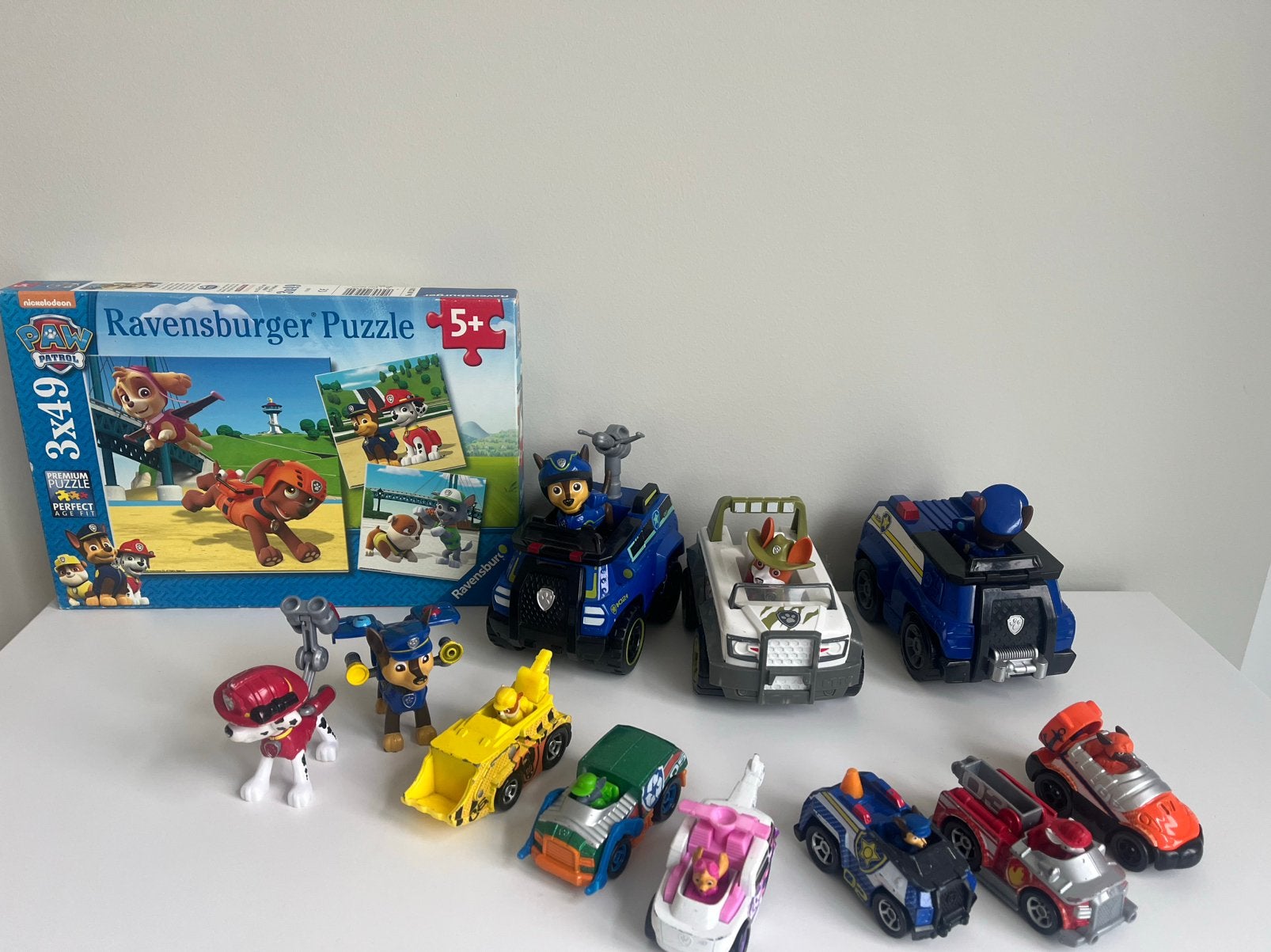 Lot paw patrol auto’s en puzzel - goede staat (8 eur), Ophalen, Zo goed als nieuw
