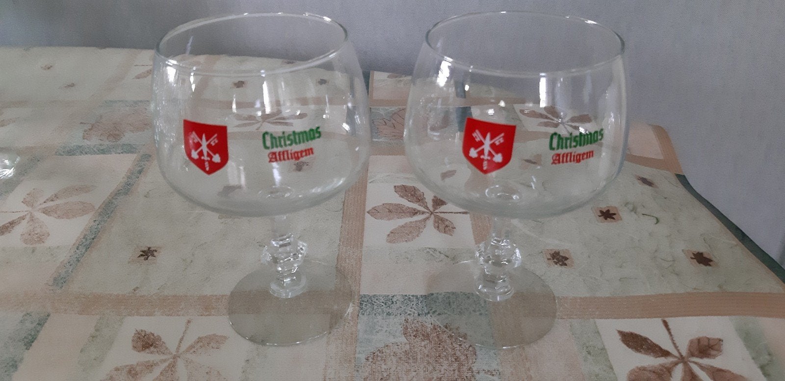 2 originele zeldzame Affligem Christmas verzamelbierglazen, Enlèvement