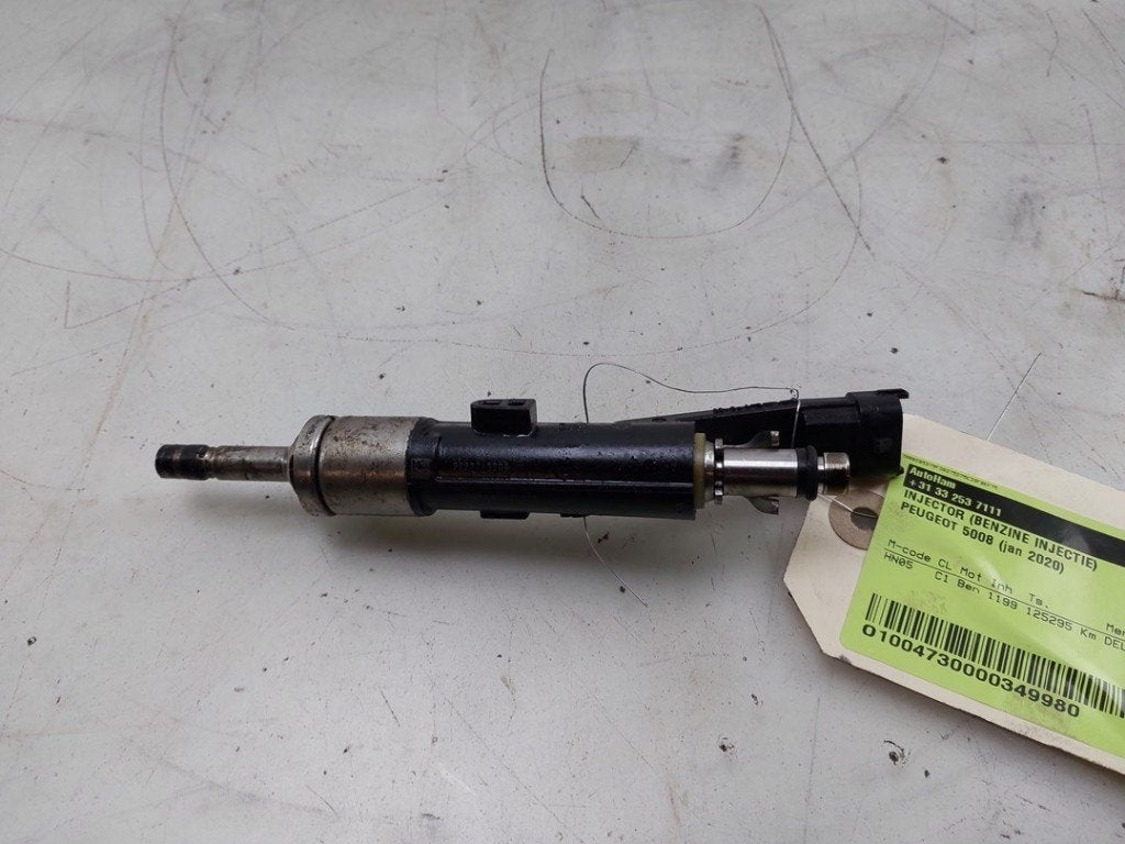 INJECTOR BRANDSTOF Peugeot 5008 II (M4 / MC / MJ / MR), Gebruikt, Lisa.Scalzo@aptiv.com, Peugeot, Aptiv PLC