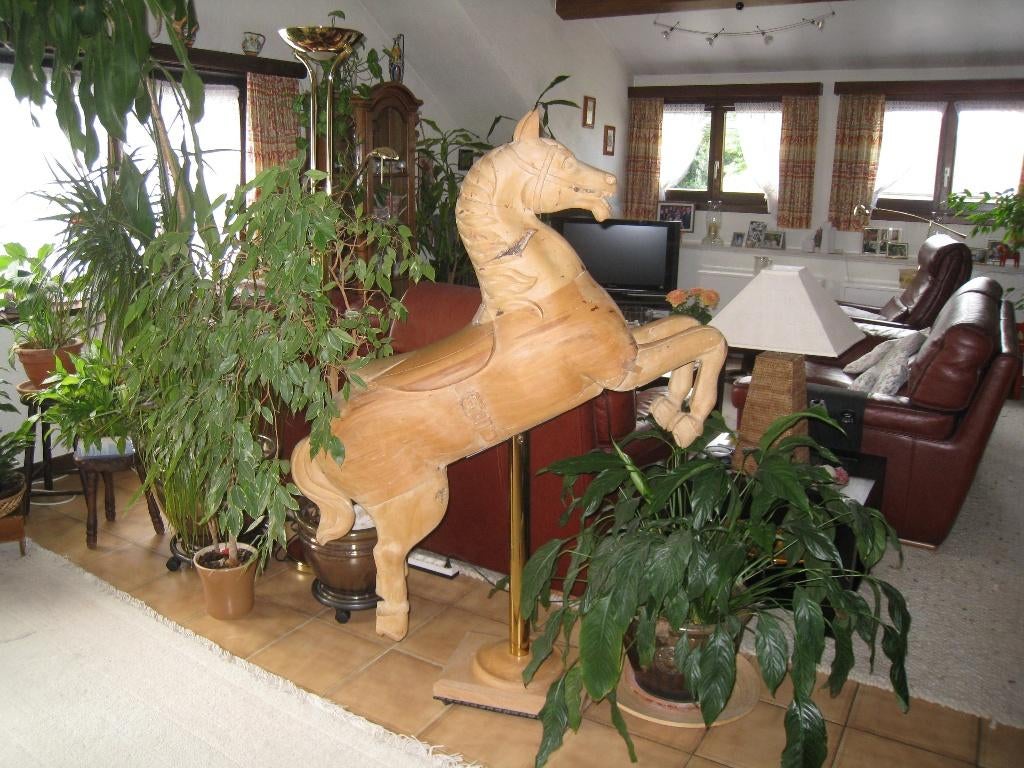 a cien cheval de manege en bois ( 100 ans), Antiquités & Art, Enlèvement