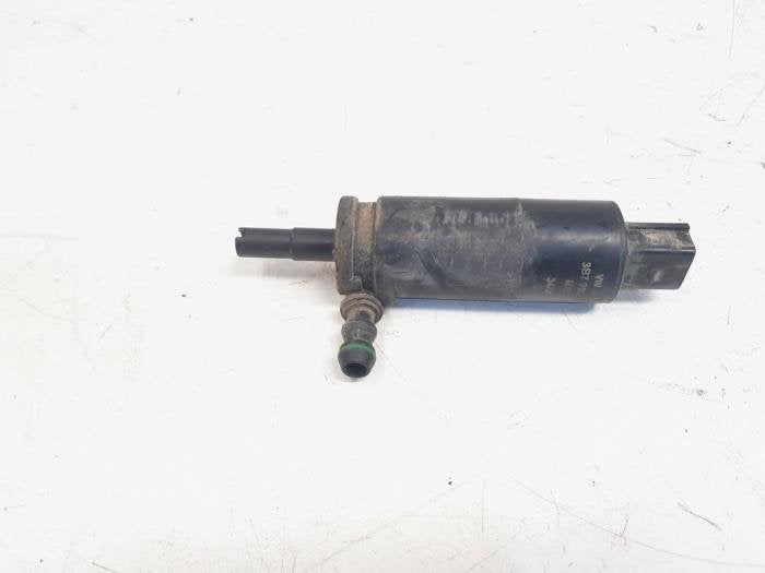 Pomp koplampsproeier van een Volkswagen Golf, Gebruikt, -, Volkswagen, -