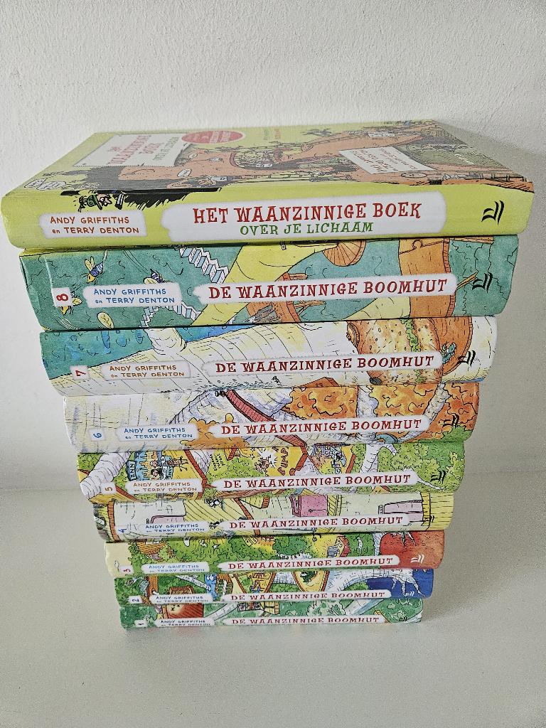 10 jeugdboeken: Waanzinnige Boomhut, Boeken, Ophalen of Verzenden