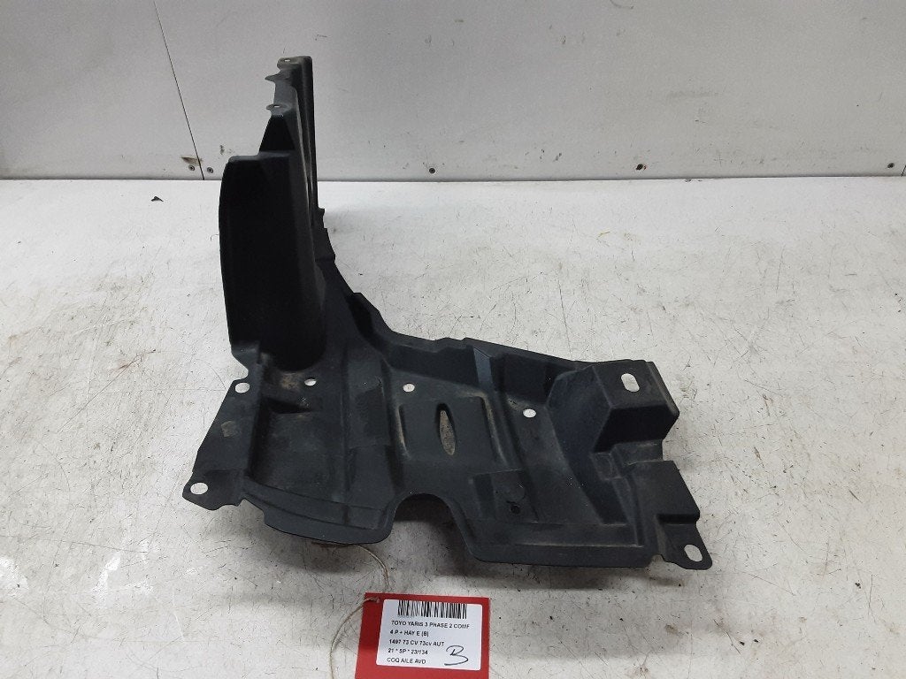 PARE BOUE AVANT DROIT Toyota Yaris III (P13) (1441-0D231), Garde-boue, Mevr. I. Hauben, Toyota, Utilisé