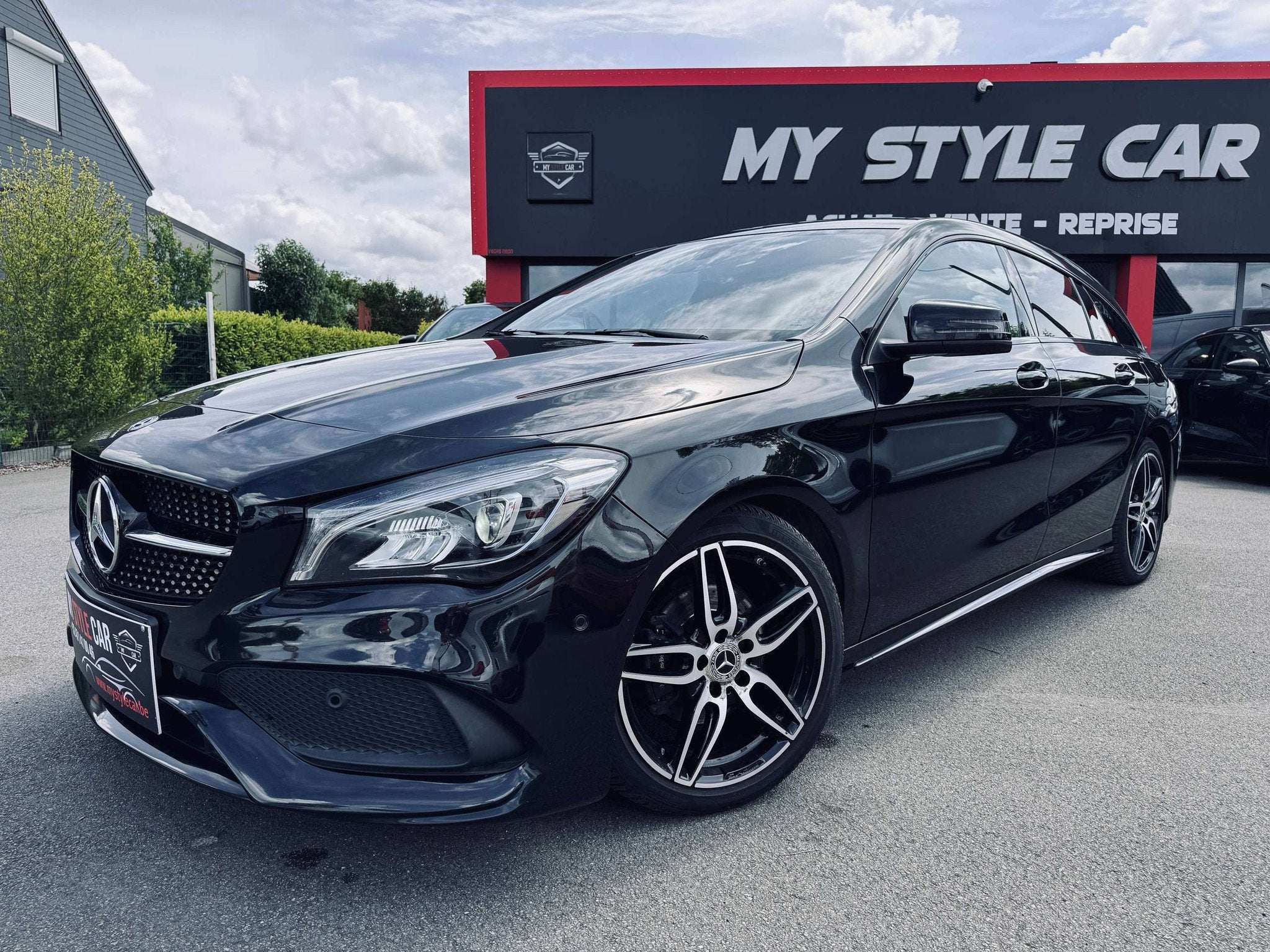 Mercedes-Benz CLA-Klasse 180 CLA 180i Break Pack AMG, Full,, Auto's, Mercedes-Benz, CLA, 122 pk, Gebruikt, 4 cilinders