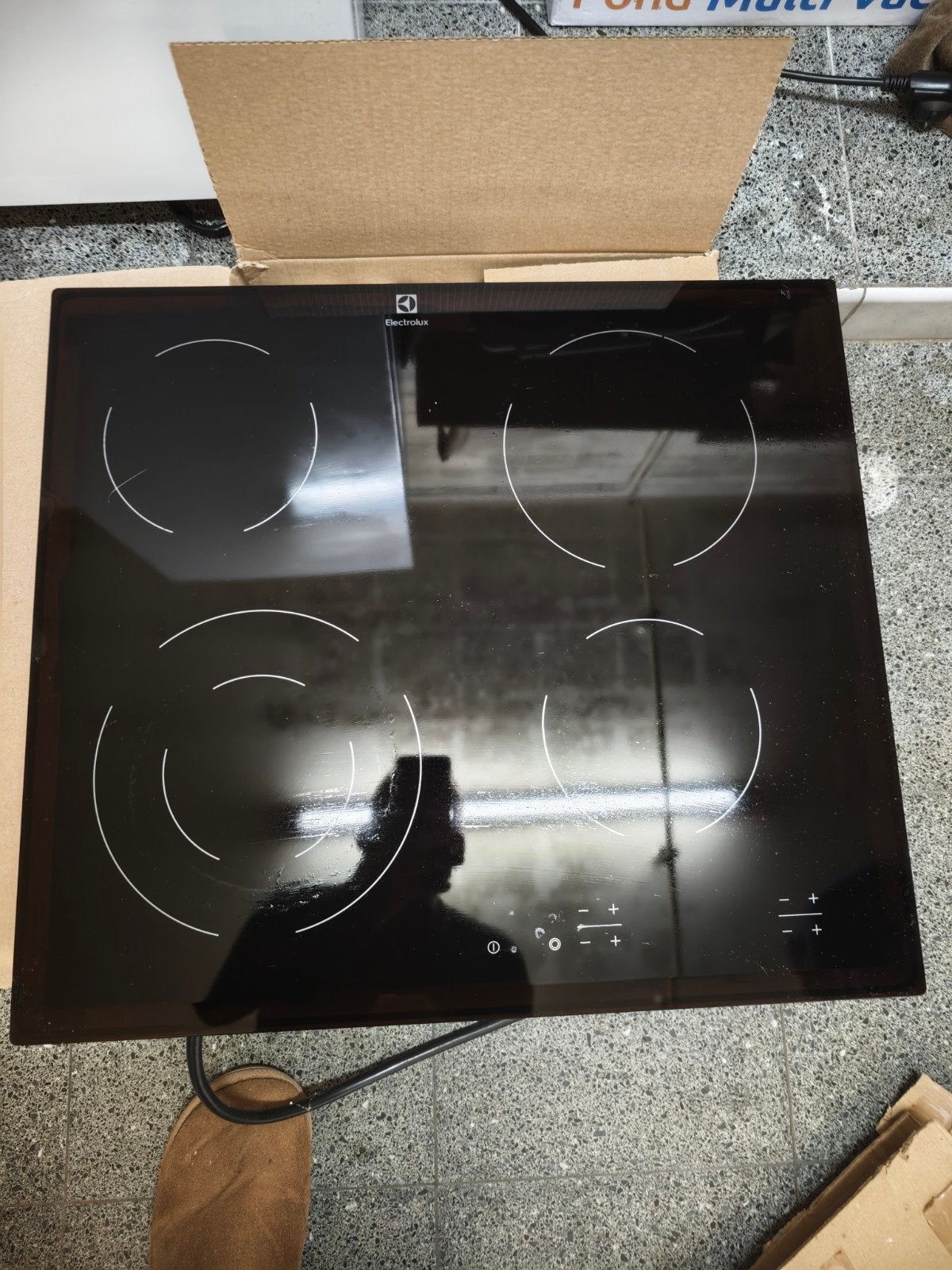 Electrolux inductie, Electroménager, Tables de cuisson, 4 zones de cuisson, Encastré, Comme neuf, Enlèvement