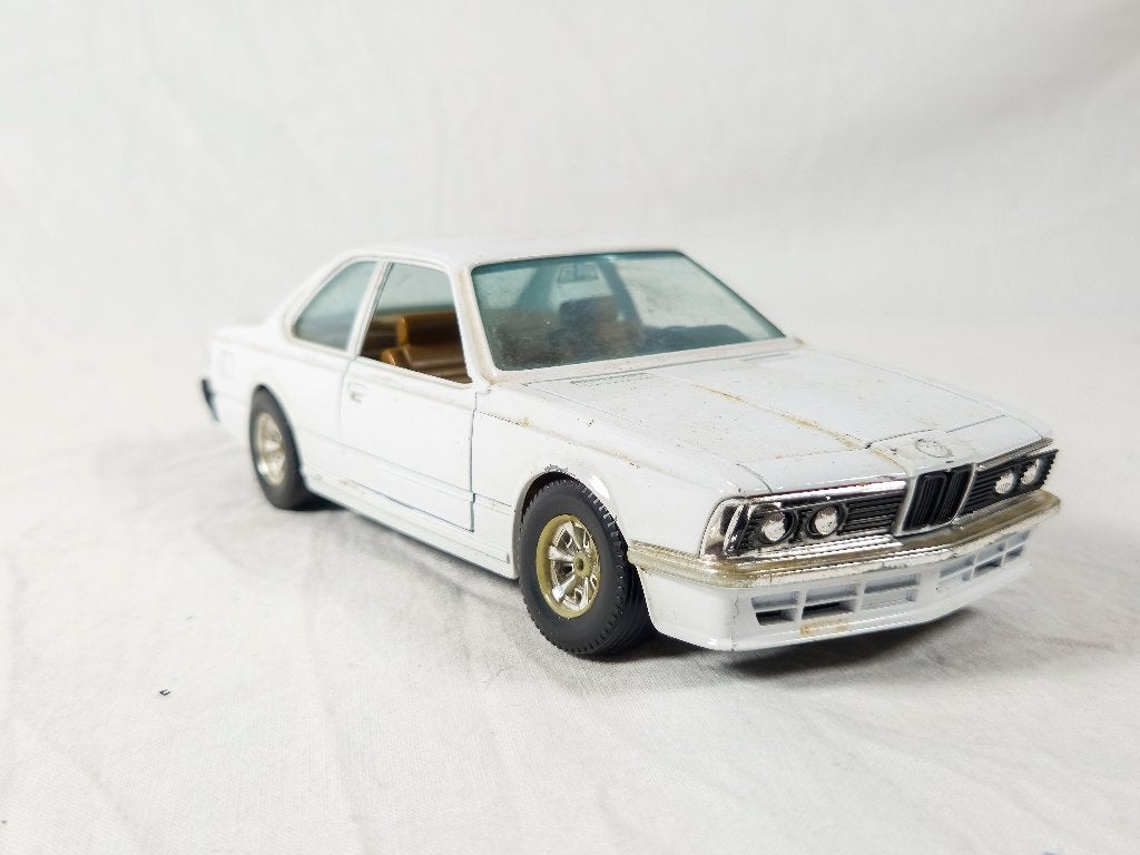 burago BMW 635 CSi (1/24) - Met Origineel Boekje, Hobby en Vrije tijd, Ophalen, Gebruikt, Auto, Burago
