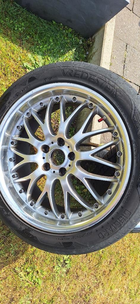 18" velgen met zomerband 235/45 R18 + TPMS sensor., Autos : Pièces & Accessoires, Pneus & Jantes, Véhicule de tourisme, Pneus été