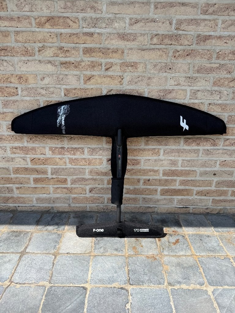 F-One Seven Seas 1300 V2, Ophalen, Zo goed als nieuw, Wingsurf-hydrofoil