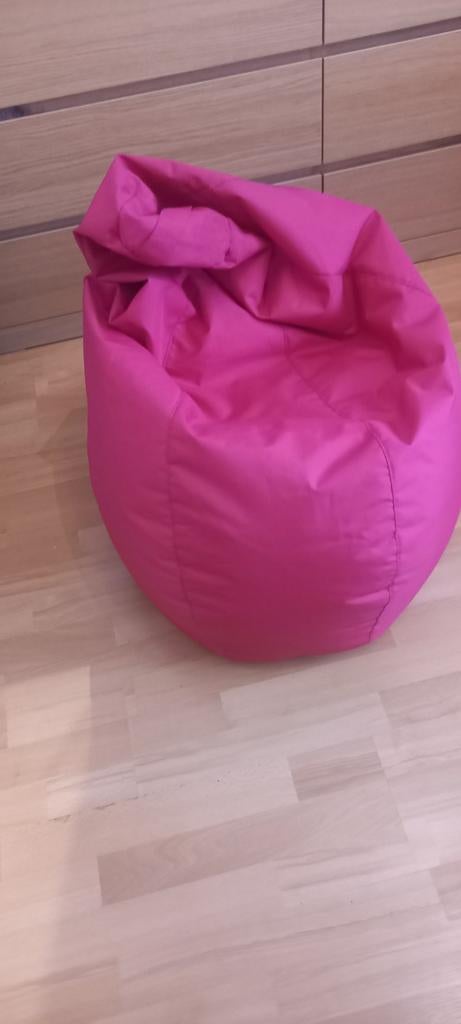 Roze zitzak 5 eur, Ophalen