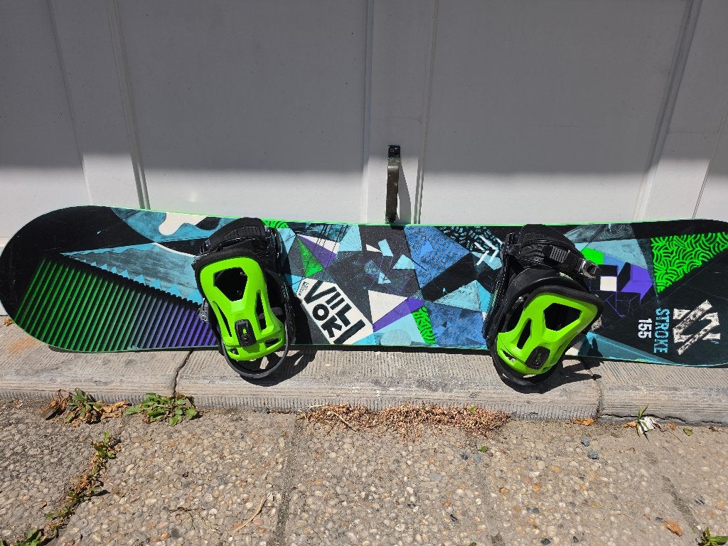 Snowboard set  - Board Volk 155 / boots norhtwave 42,5, Sport en Fitness, Snowboarden, Ophalen of Verzenden, Gebruikt, Board