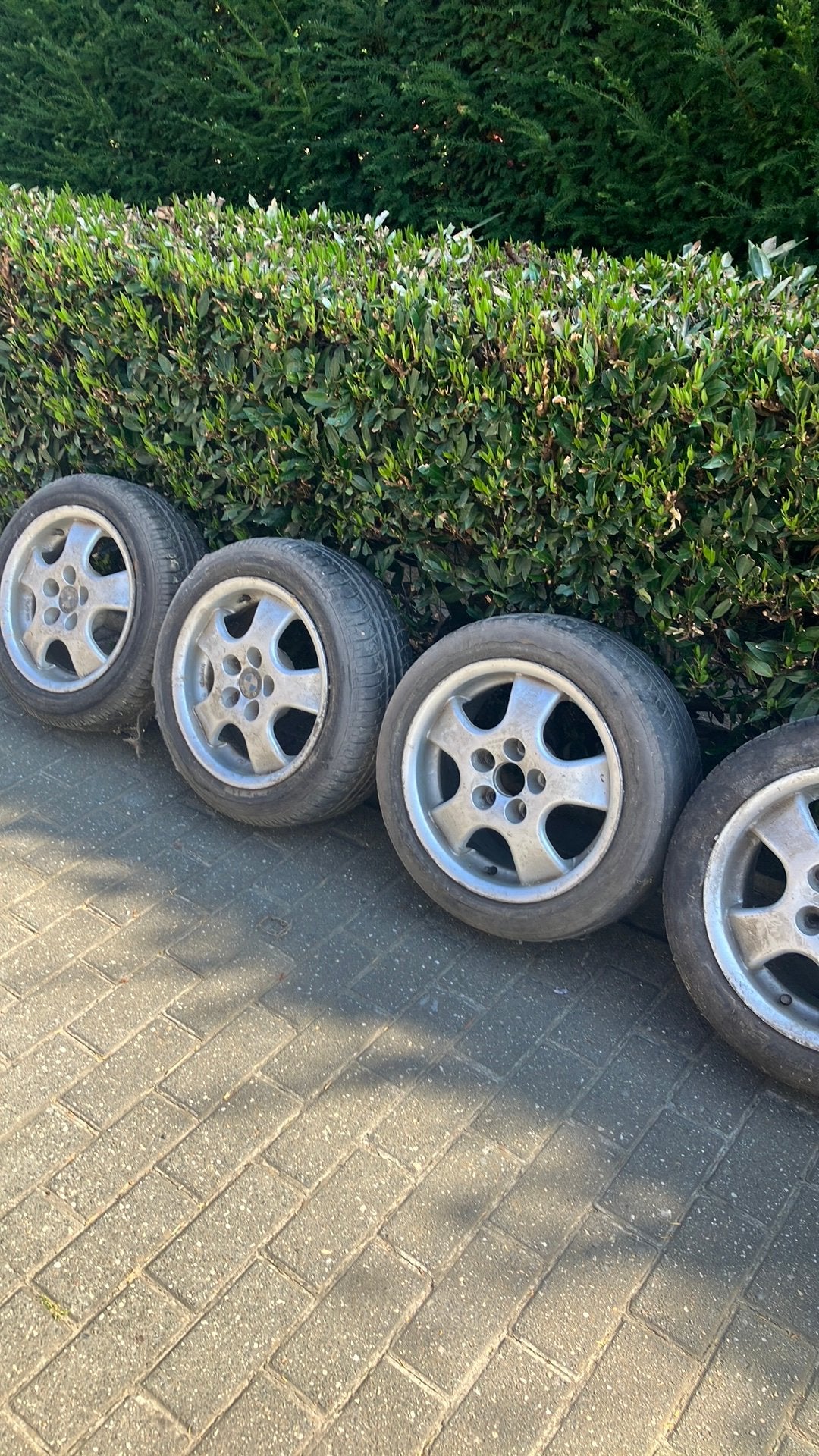 Velgen, Auto-onderdelen, Ophalen, Band(en)