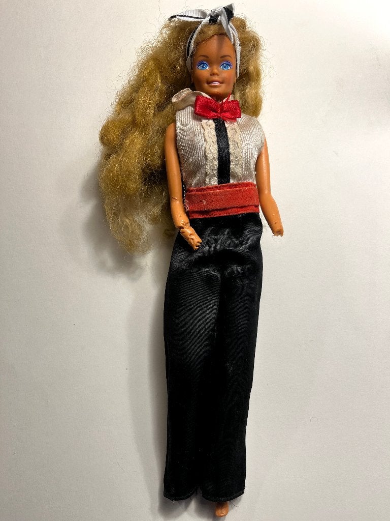 Tenue Barbie Vintage 1983 - Fashion Fantasy "Curtains Up", Collections, Enlèvement ou Envoi, Utilisé, Poupée