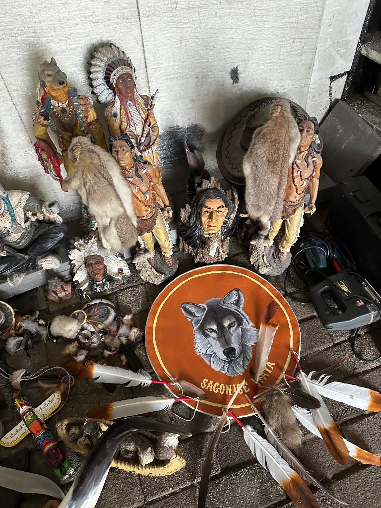 Indiaan beelden (spotprijsje), Antiek en Kunst, Ophalen, Beeld