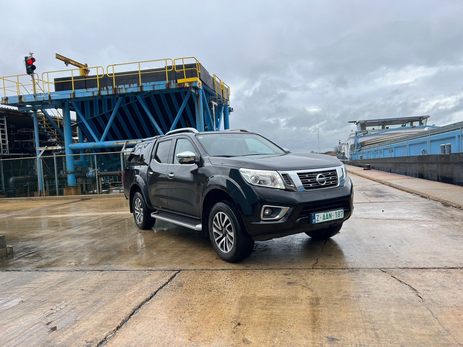 Wij kopen alle modellen **Navara** Oud-Jong (ook met schade), Autos, Nissan, Entreprise, Achat, Navara double cabine