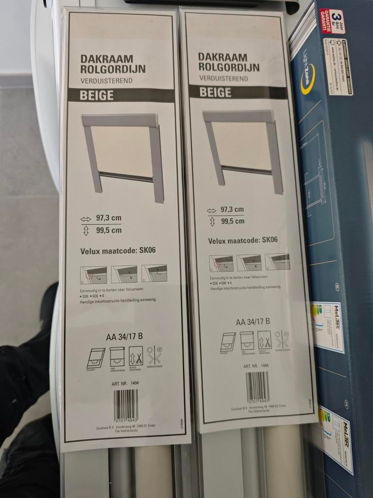Verduistering Velux SK06 nieuw 2x, Ophalen