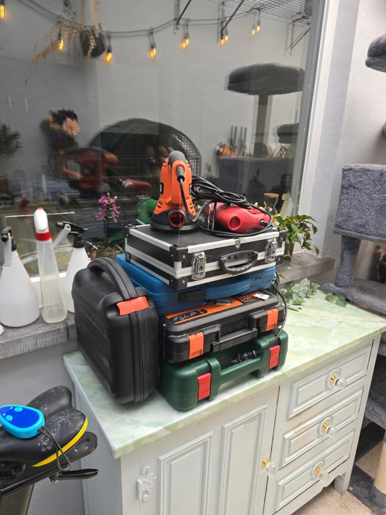 Powertools voor kluswerken collectie: boren, schuren, vijzen, Bricolage & Construction, Boîtes à outils, Enlèvement