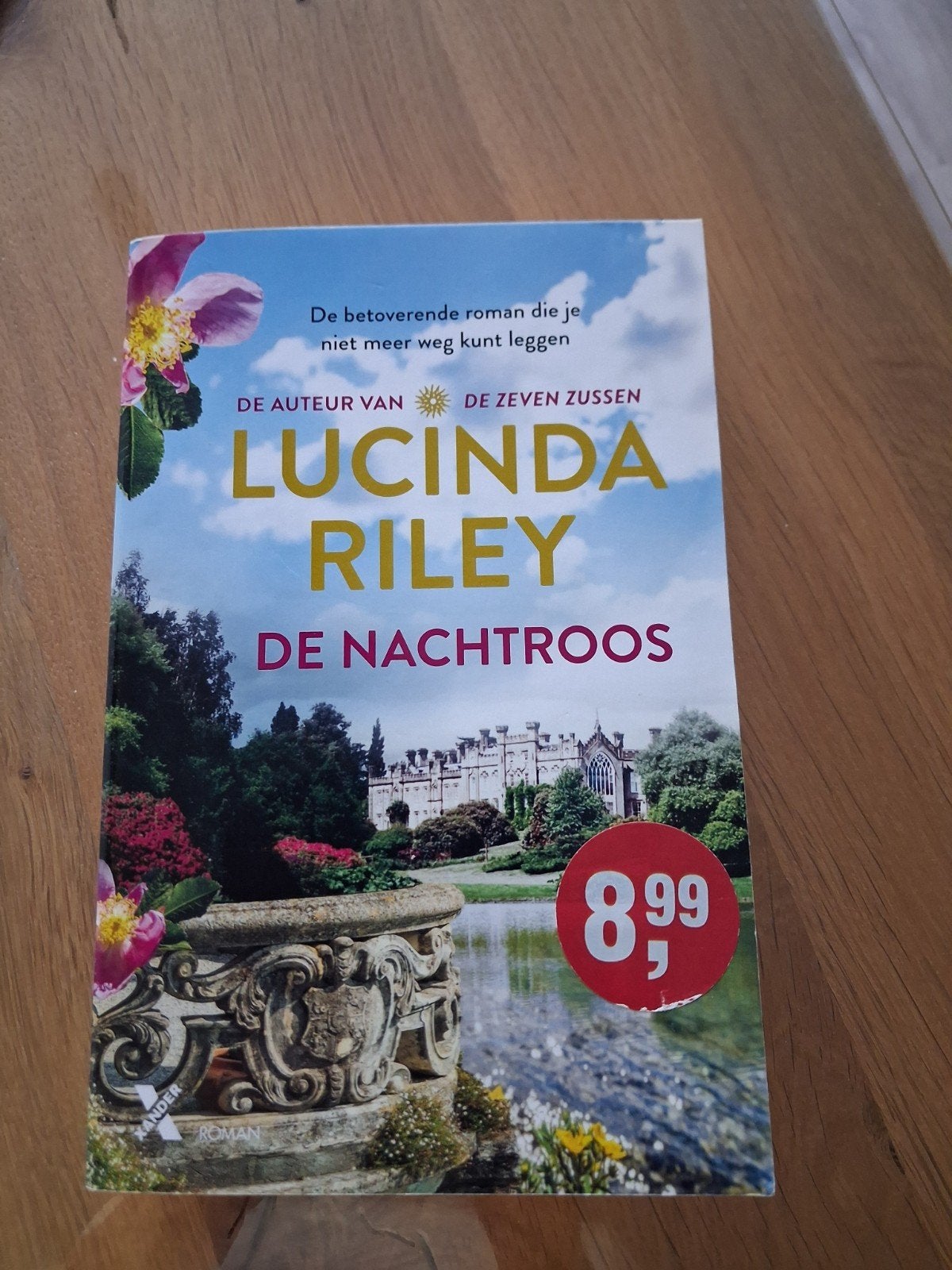 Lucinda Riley - De nachtroos, Boeken, Ophalen of Verzenden, Lucinda Riley