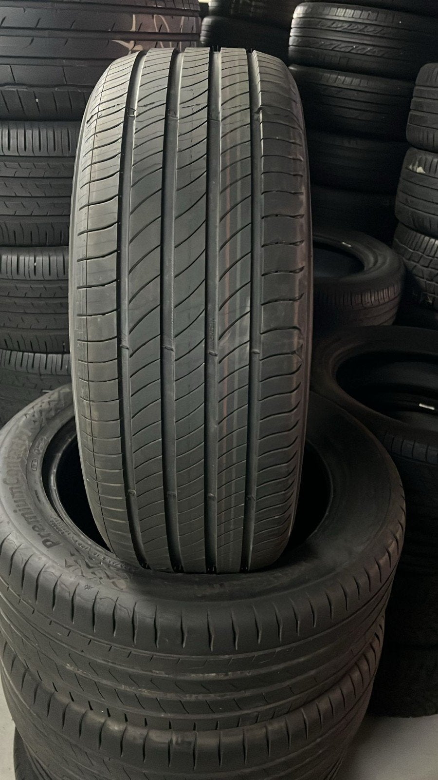 23555r18 235 55 r18 235/55/r18 Michelin nouveau avec montage