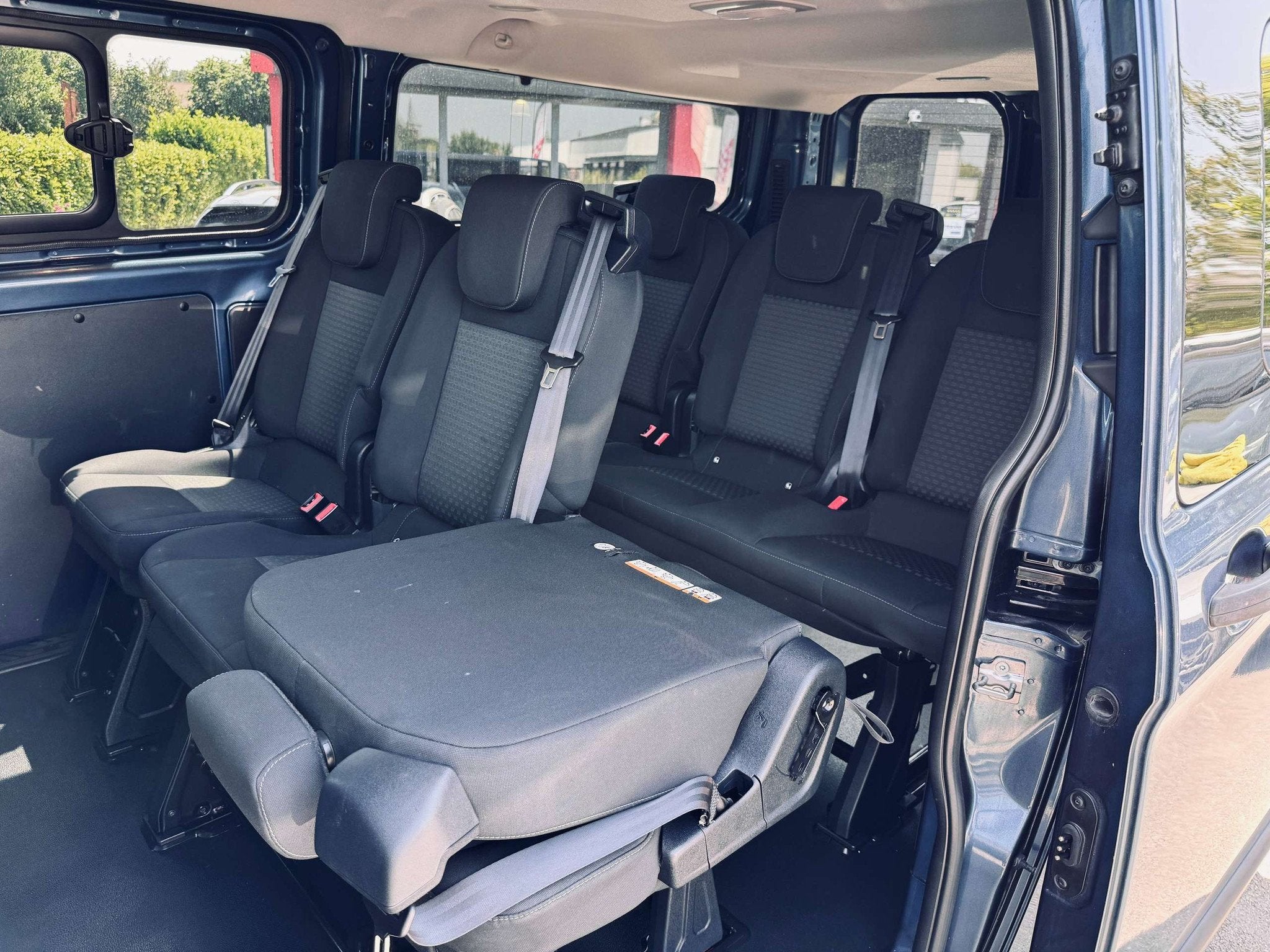 Ford Transit Custom 2.0 TDCi , 8 Places TVA DEDUCTIBLE, GARA, Auto's, Voorwielaandrijving, Stof, Gebruikt, 4 cilinders