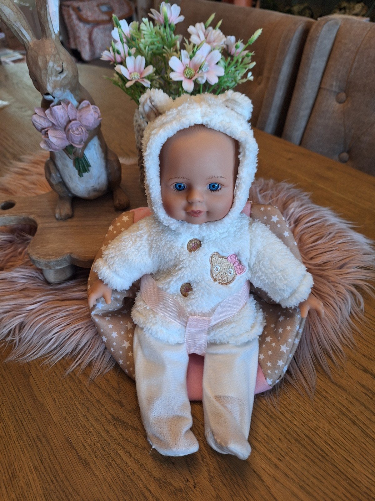 Baby Beau Babypop in Poppenzitje, 33cm, Ophalen of Verzenden, Zo goed als nieuw, Babypop