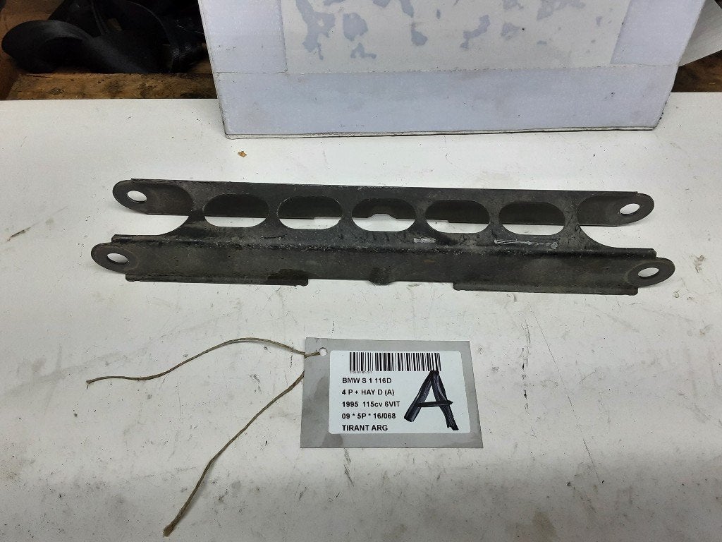 LIAISON DE TENSION ARRIÈRE GAUCHE C 1 serie (E87 / 87N), Mevr. I. Hauben, Utilisé, BMW, Rue de l'Espoir 34 34
4030  GRIVEGNÉE, BE