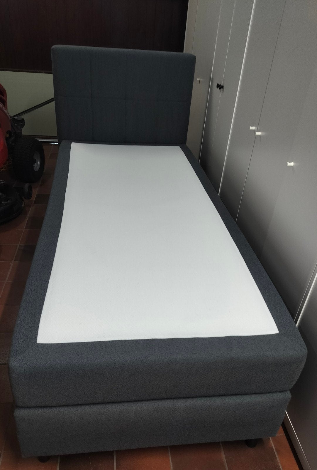 boxspring met matras en hoofdbord, Huis en Inrichting, Ophalen