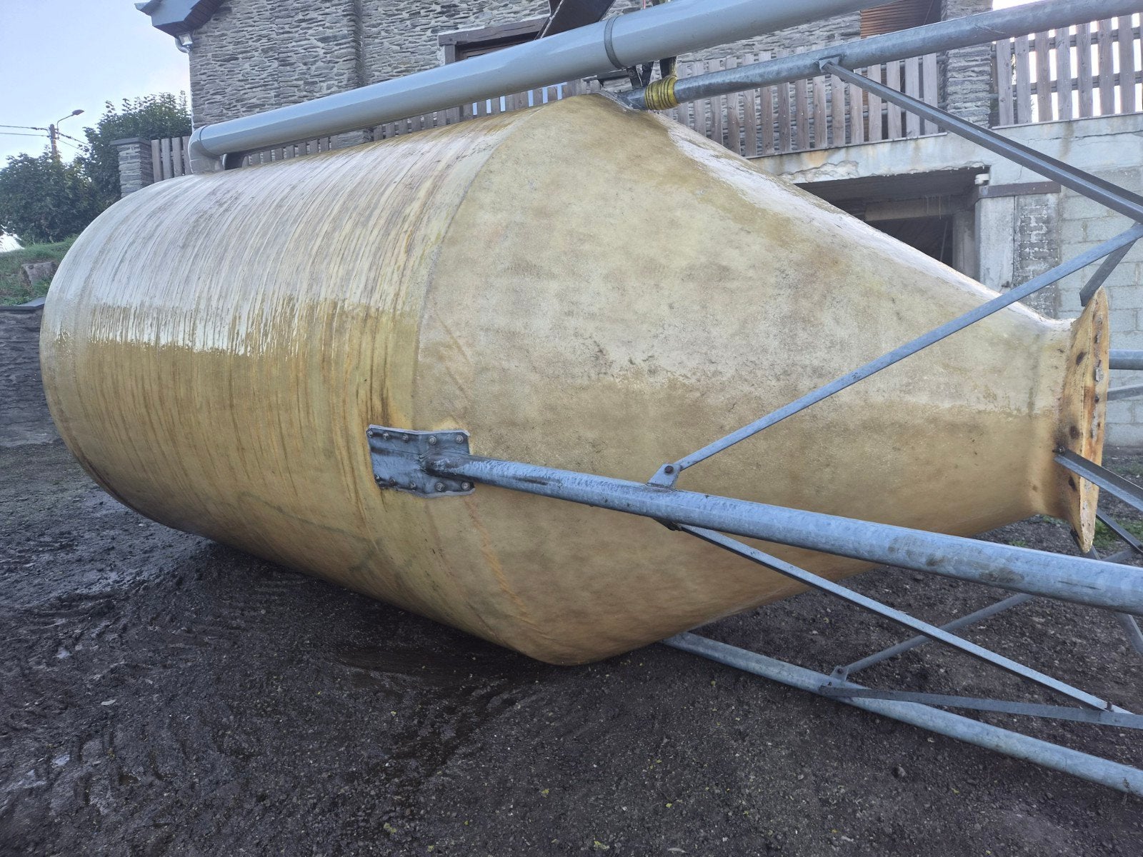 Silo polyester 7 tonnes., Ophalen of Verzenden, Gebruikt