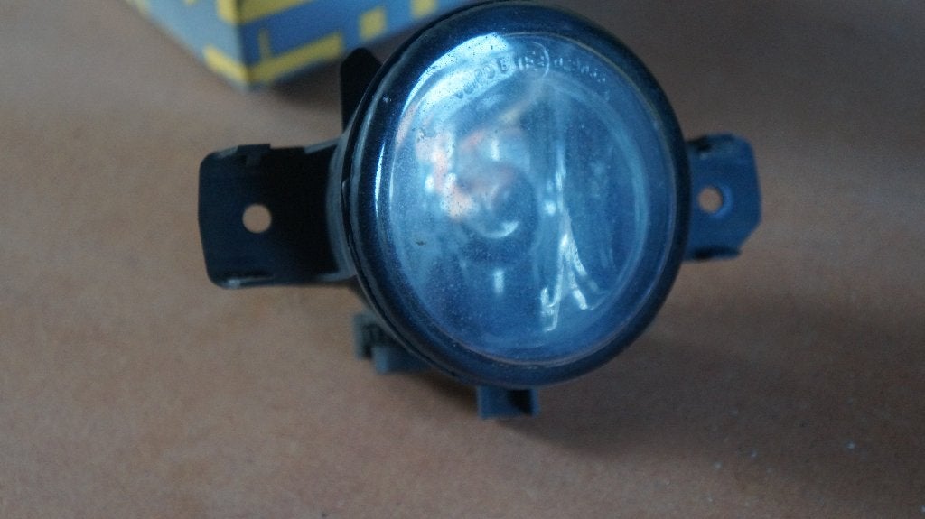 Feu antibrouillard gauche pour Renault Megane 2008-2015, Autos : Pièces & Accessoires, Renault, Utilisé, Avant, Enlèvement ou Envoi