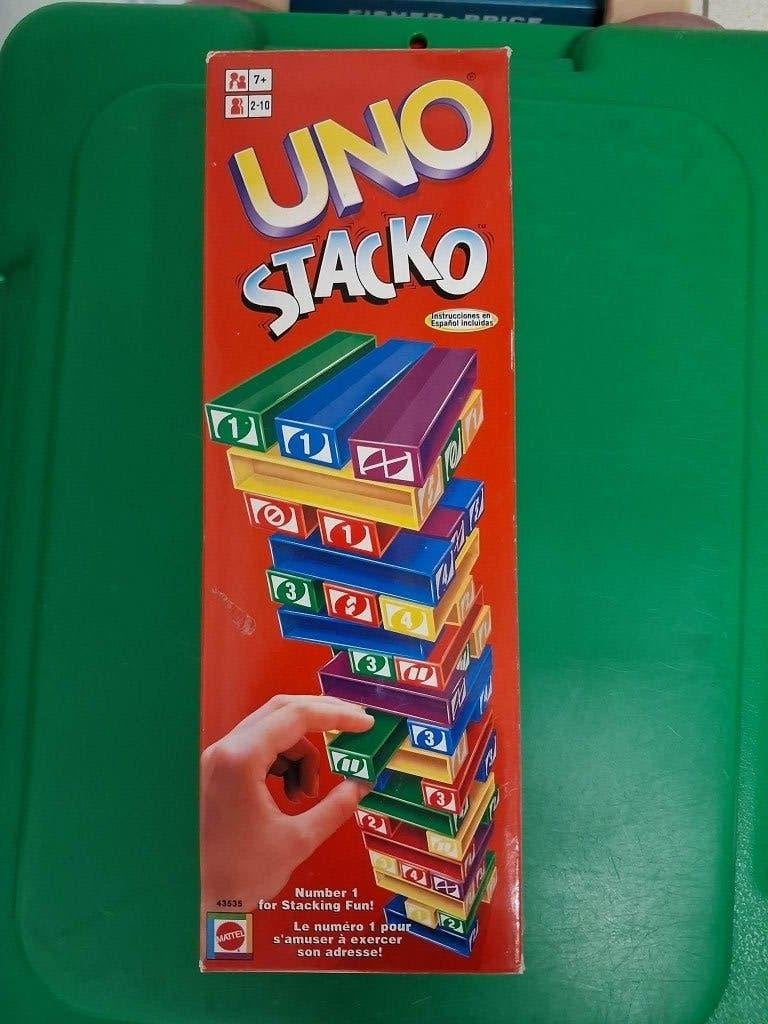 Uno Stacko gezelschapsspel, Hobby en Vrije tijd, Vijf spelers of meer, Ophalen of Verzenden, Zo goed als nieuw, Mattel
