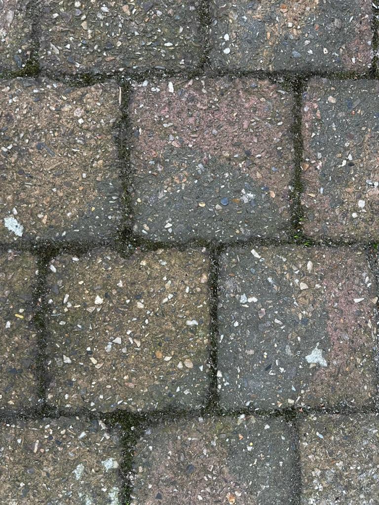 GRATIS - betonklinkers 14x14x6cm (+/-700 stuks), Béton, Enlèvement, Utilisé, 5 à 10 m²