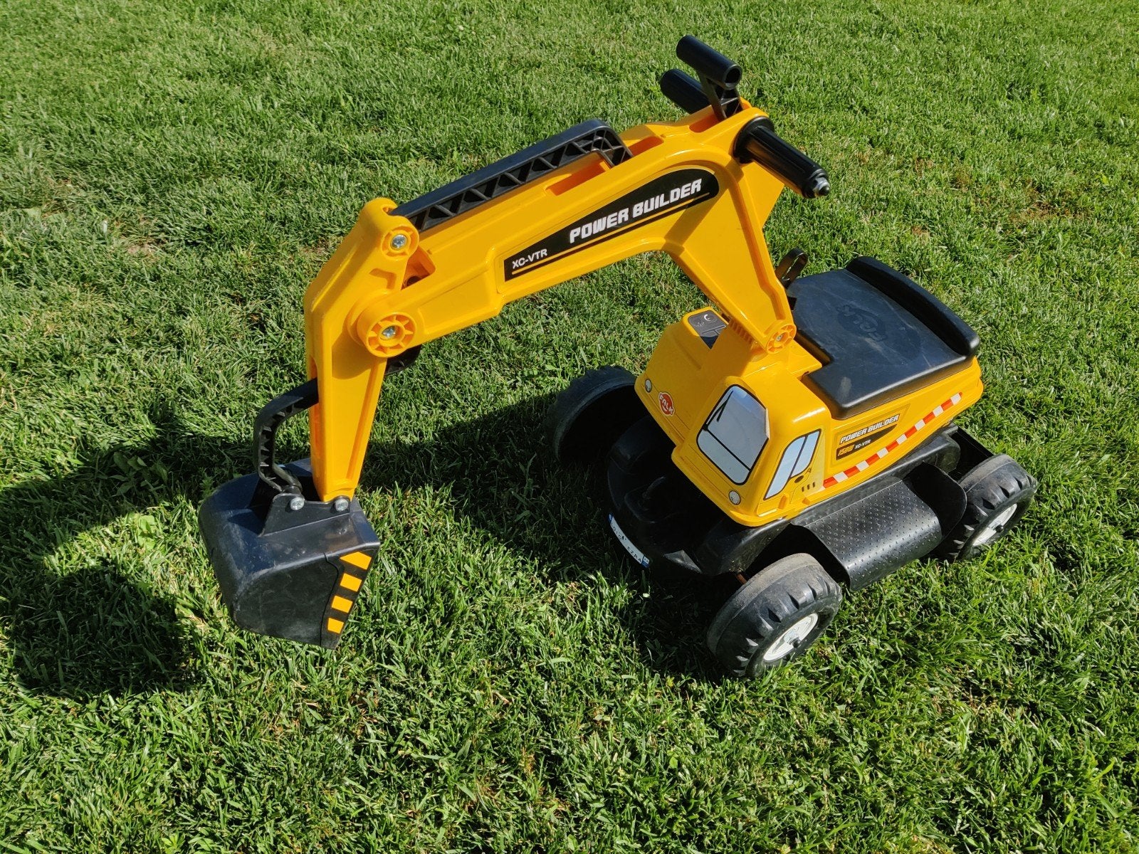 Falk / super builder graafmachine op wielen, Kinderen en Baby's, Speelgoed | Buiten | Voertuigen en Loopfietsen, Ophalen