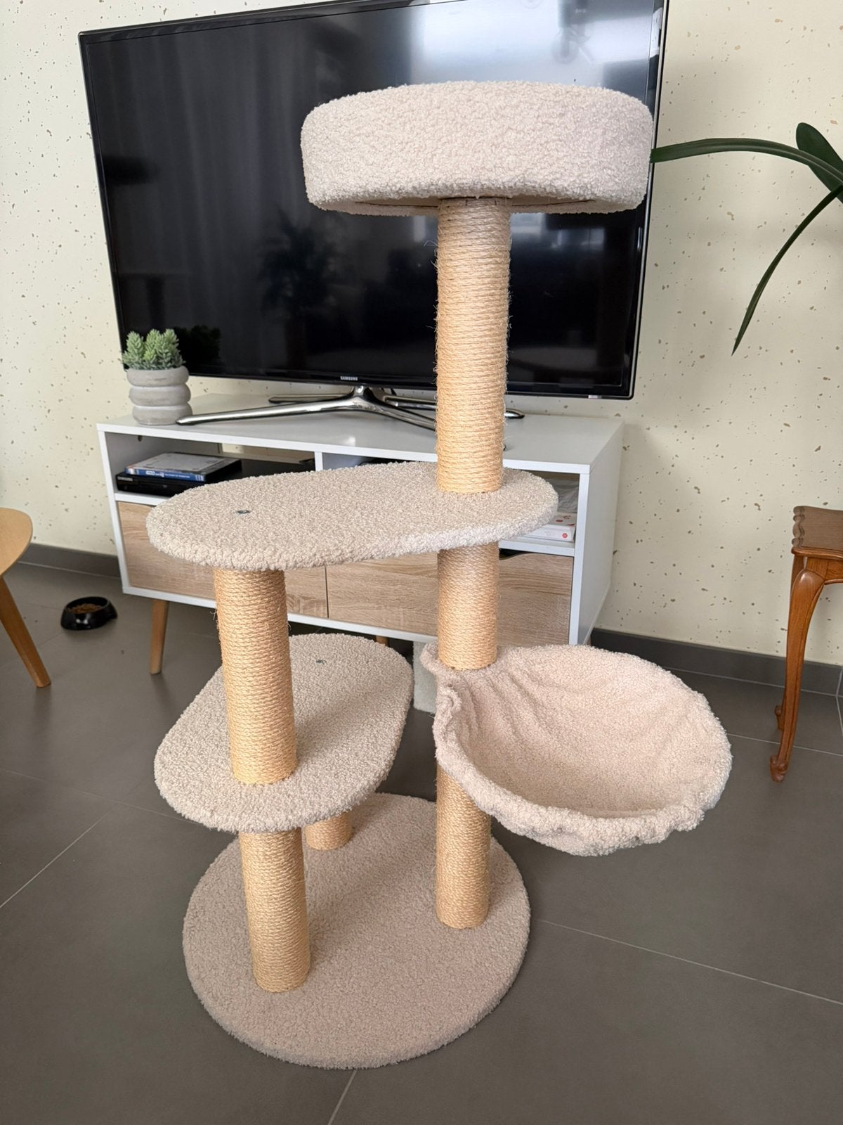 Arbre à chat avec hamac, Animaux & Accessoires, Enlèvement, Comme neuf, Griffoir