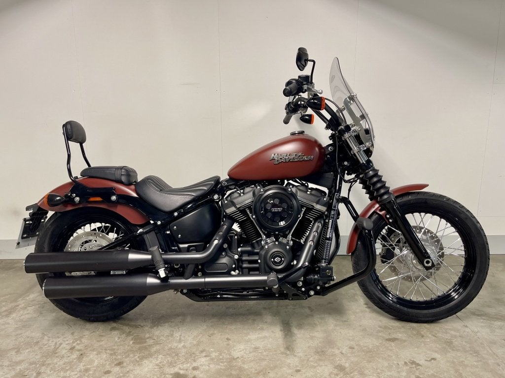 Harley-Davidson SOFTAIL FXBB STREET BOB (bj 2018), Motoren, Motoren | Harley-Davidson, Harley-Davidson, 1745 cc, Customerservices@harley‑davidson.com