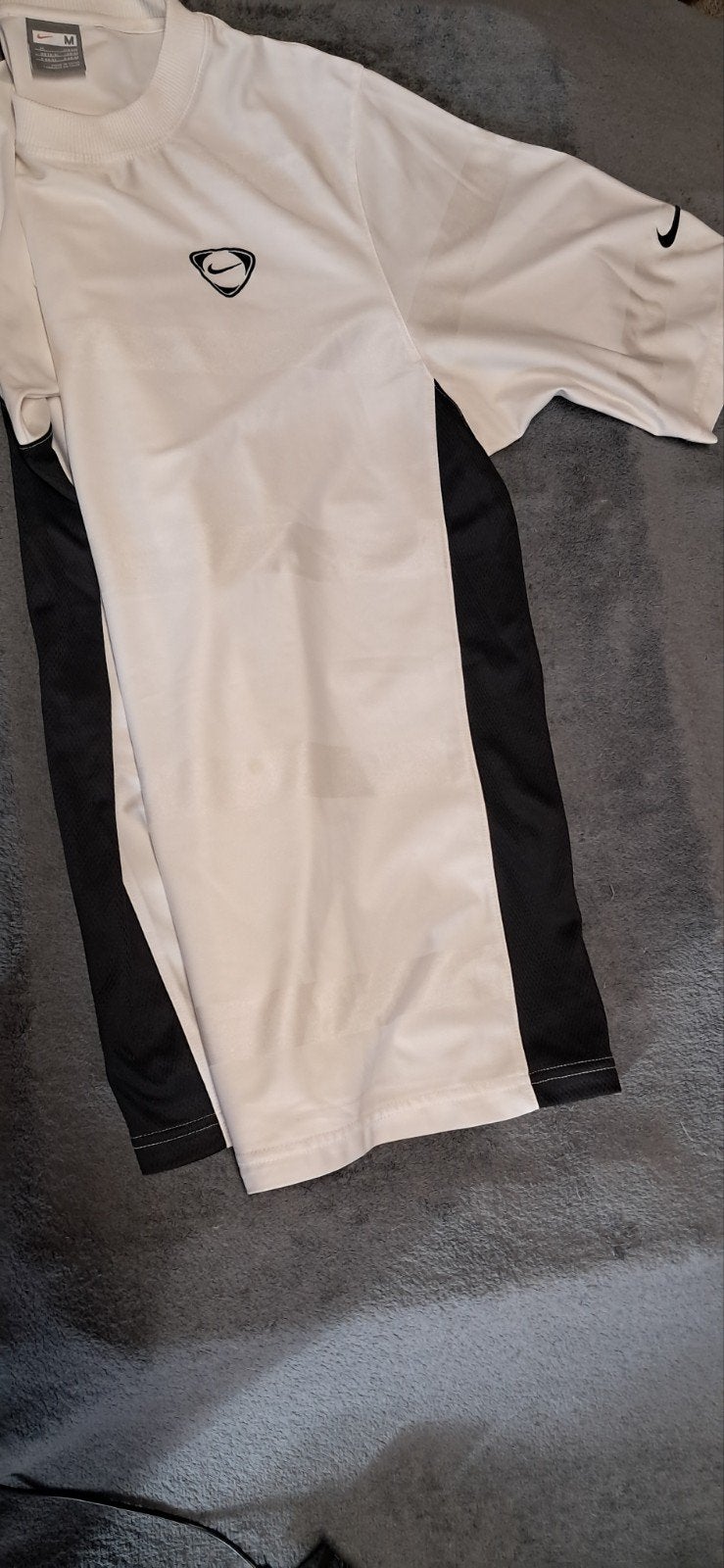 chemise de sport Nike, Neuf, Enlèvement ou Envoi, Général, Nike