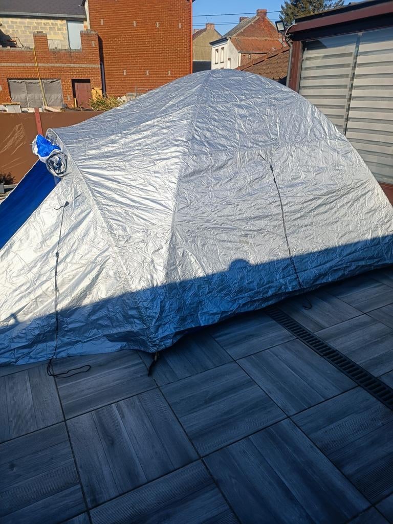 Tente Igloo, Caravanes & Camping