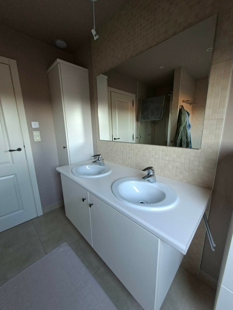 Lavabomeubel inclusief lavabo's, kranen en handdoekhouders, Huis en Inrichting, Ophalen, Kunststof, Gebruikt, 100 tot 150 cm
