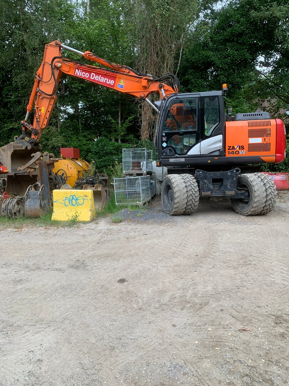 Bandenkraan Hitachi ZX140W triple arm, Enlèvement, Grue