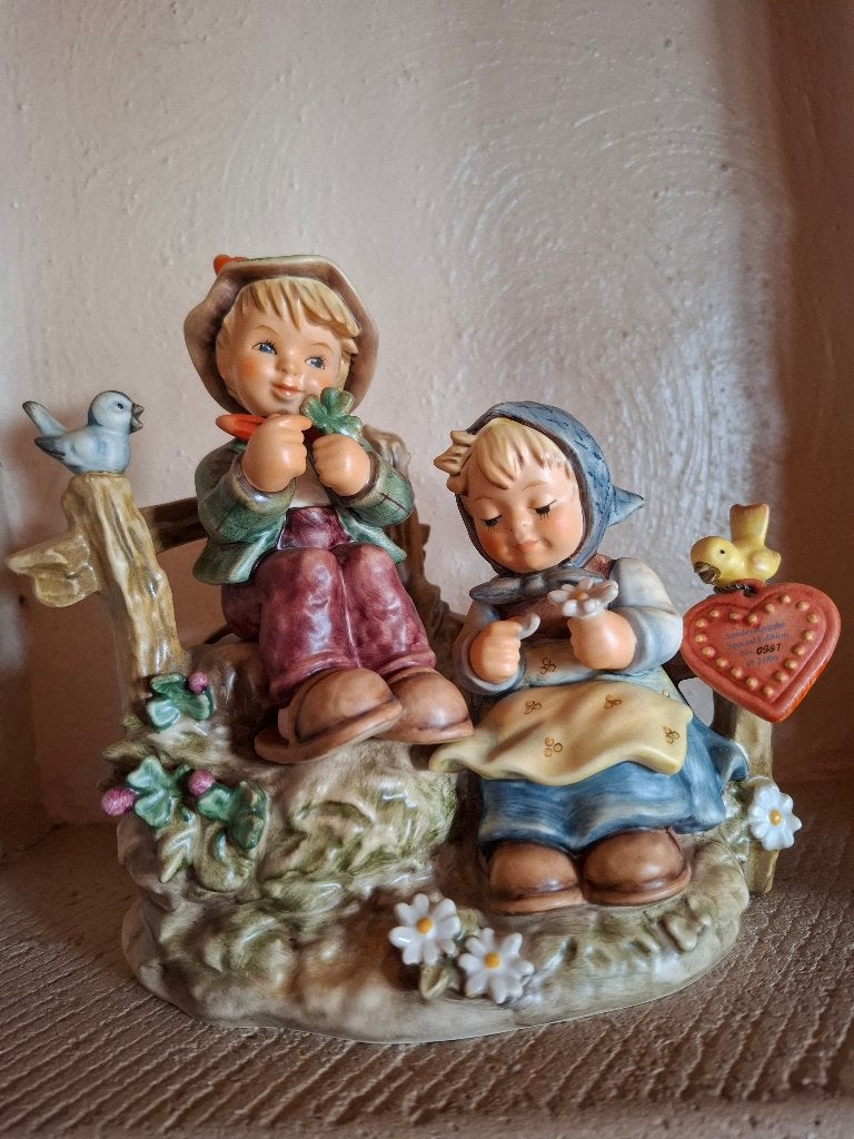 Goebel/Hummel #765 "First Love" – Gesigneerd, Enlèvement, Comme neuf, Hummel