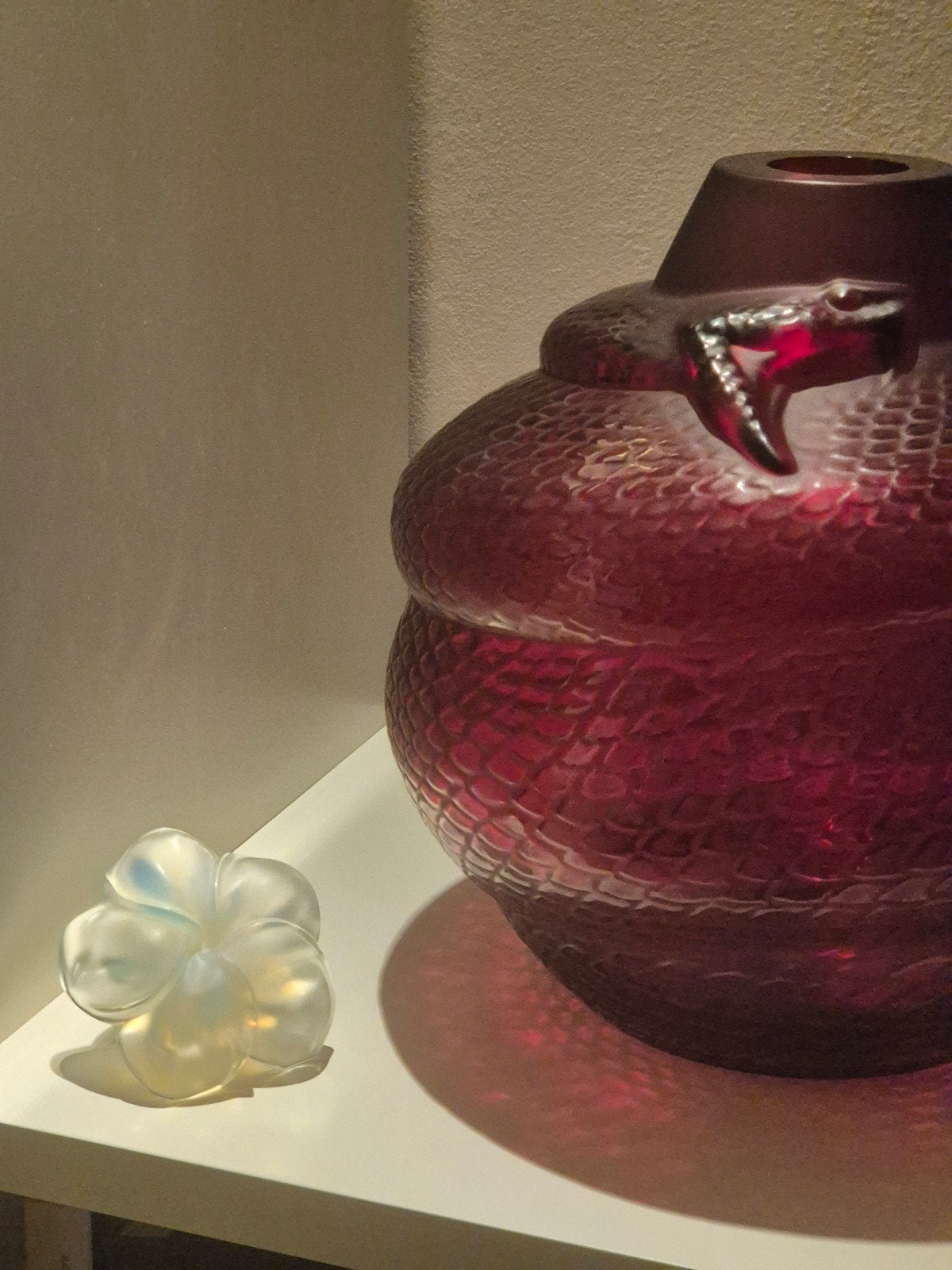 Fleur de frangipanier opale en cristal Lalique, Enlèvement ou Envoi